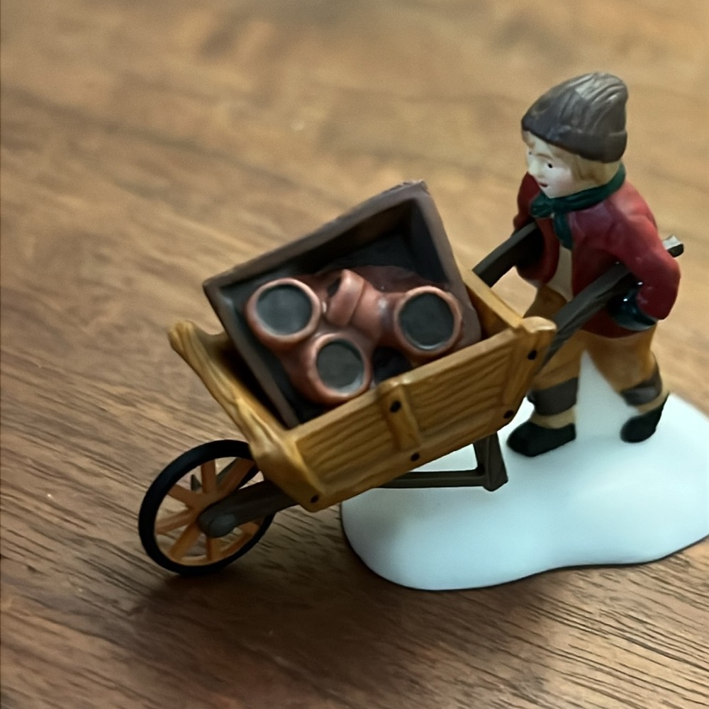 Department 56 Dickens' Village -"Tending the Cold Frame". Used-VGC SFH
No Box - Picture 4 of 6